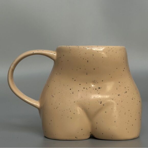 Urban Outfitters Female Form Sculpture Art Speckled Beige 12 oz Coffee Mug - Picture 2 of 12